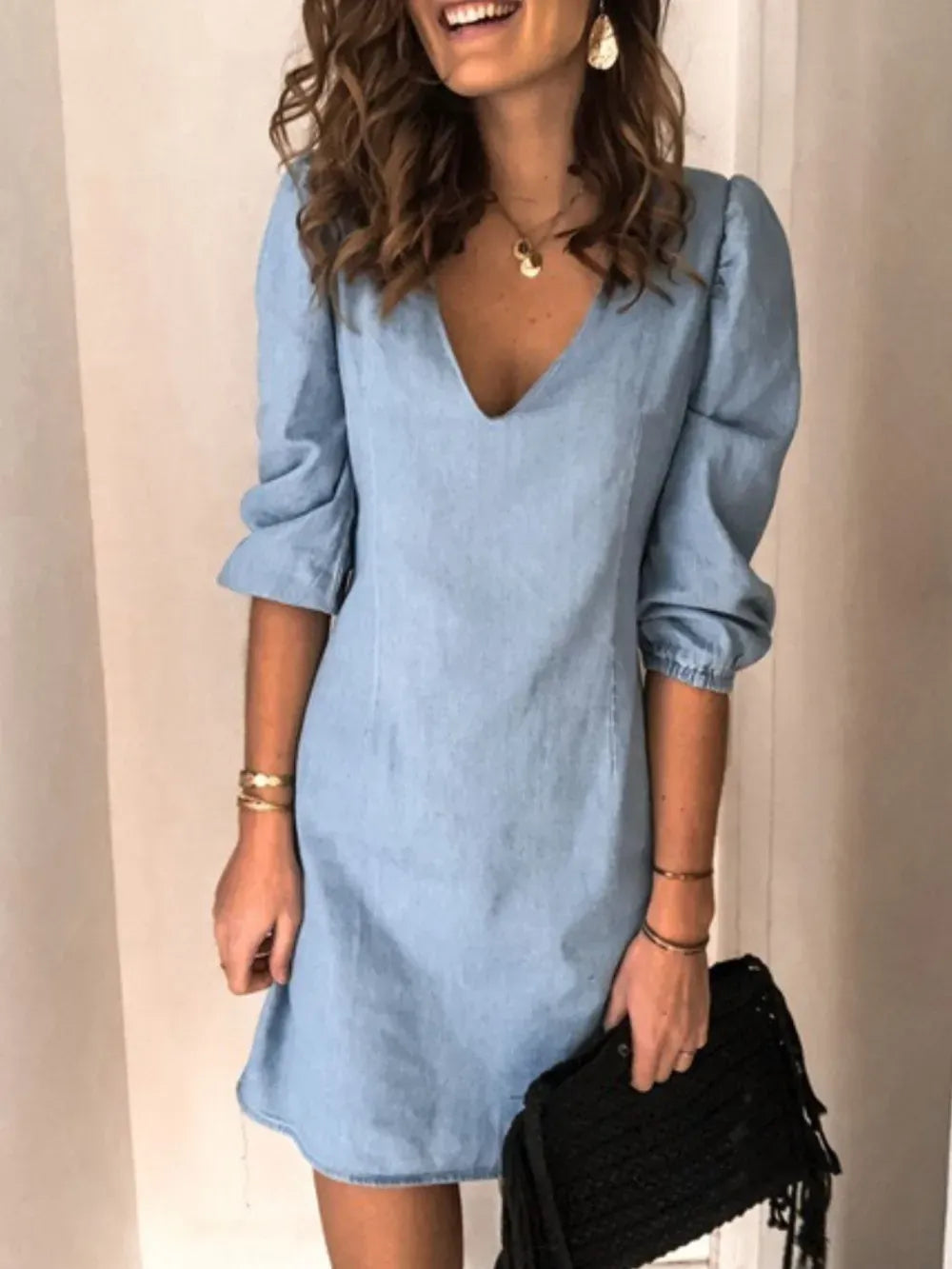 Full size women's V-neck half sleeve casual dress