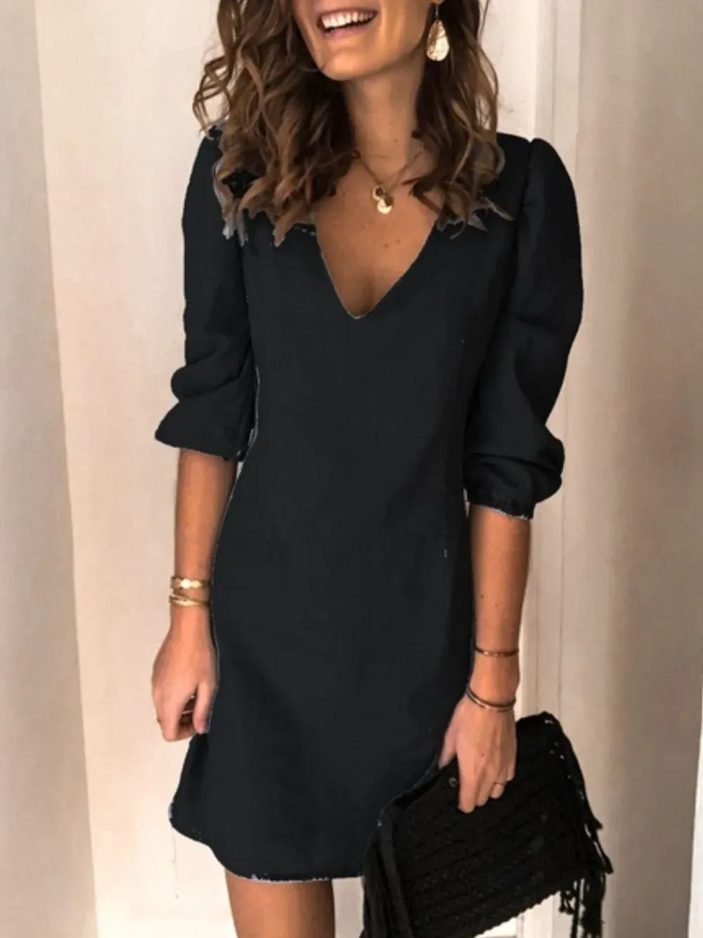 Full size women's V-neck half sleeve casual dress
